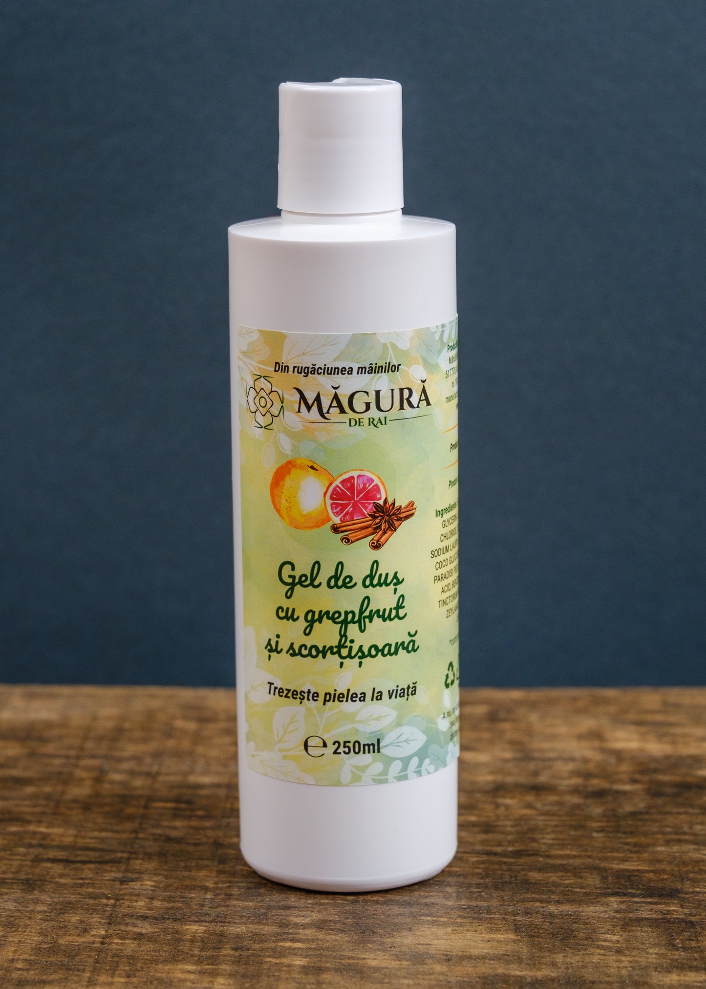 Gel de duș cu grepfrut și scoțișoară 250 ml